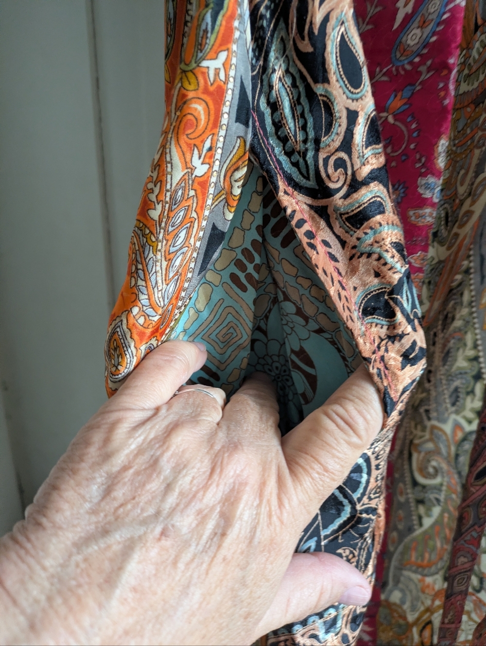 Boho Multi-Color Paisley Kimono Robe - Picture 4 of 5